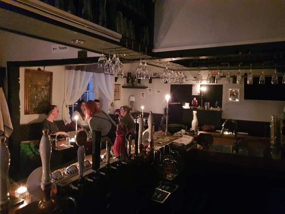 The Royal Oak Inn, Wetton Экстерьер фото